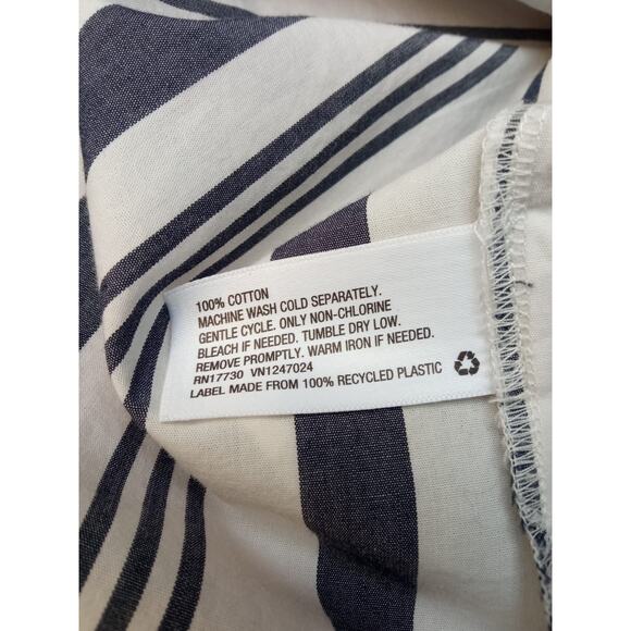 A New Day Women's Blouse Top Button Front Short Sleeve White/Black Size Medium - Picture 7 of 9